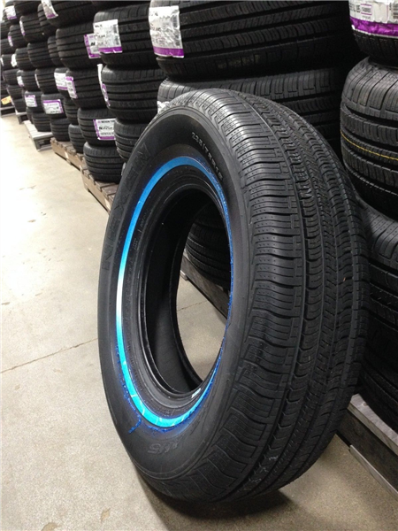 235/75R15 NEXEN N'PRIZ AH5 A/S 109S XL WHITE WALLS